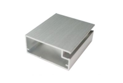 BARRA DE PERFIL DE VITRINE PARA PORTAS DE COZINHA 672-04